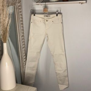Abercrombie White Skinny Jeans!!!